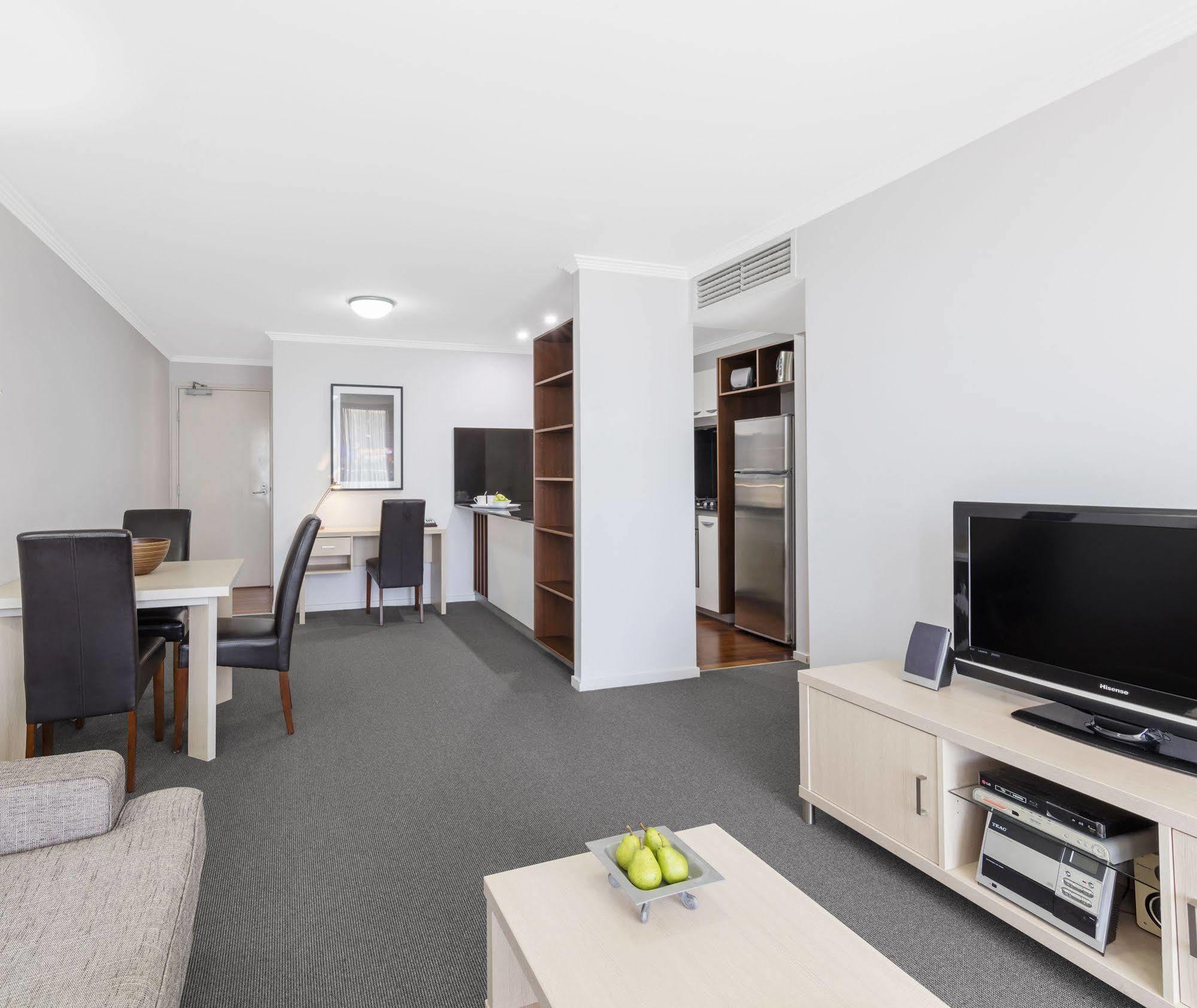 Oaks Brisbane Lexicon Suites ภายนอก รูปภาพ