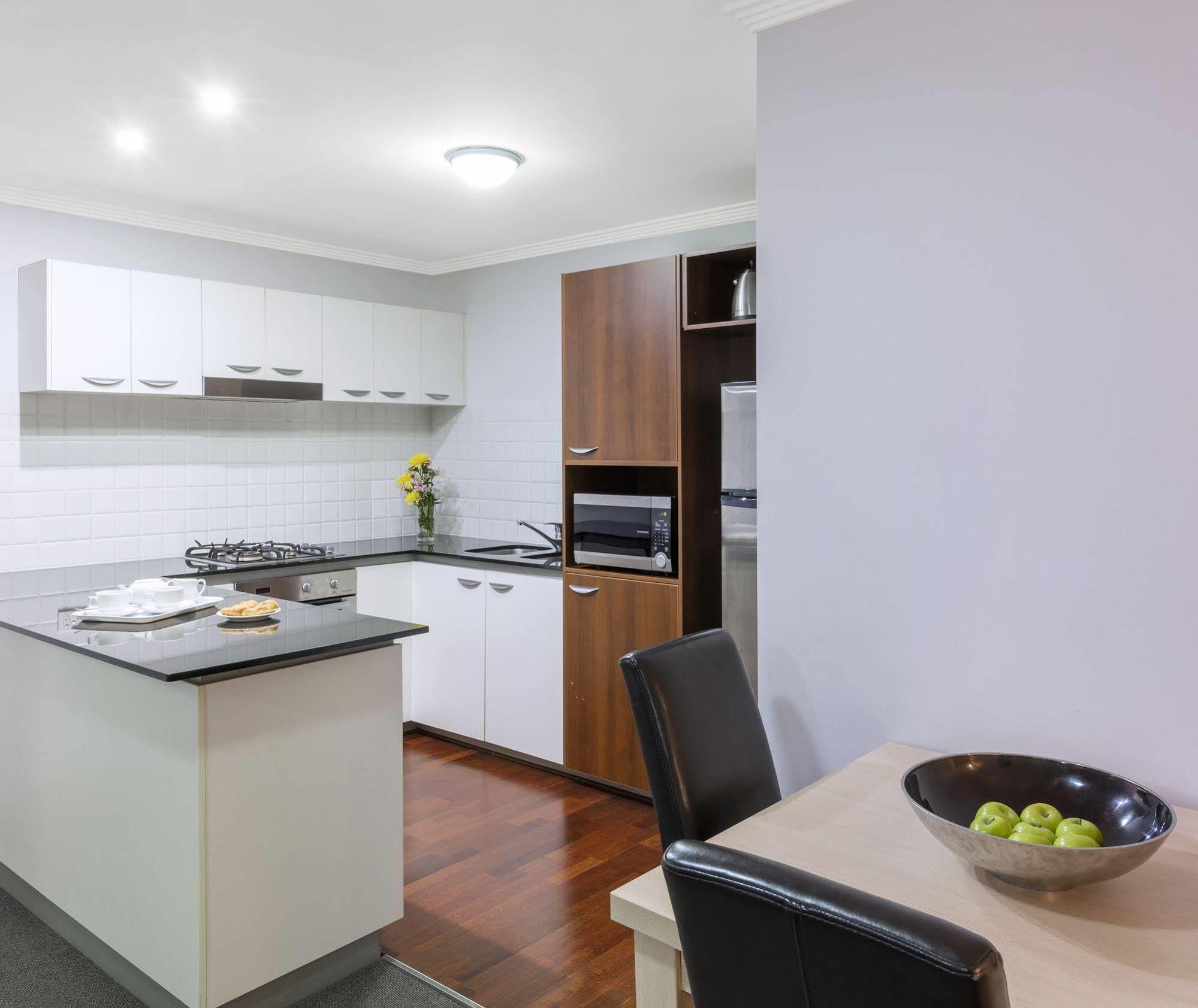 Oaks Brisbane Lexicon Suites ภายนอก รูปภาพ