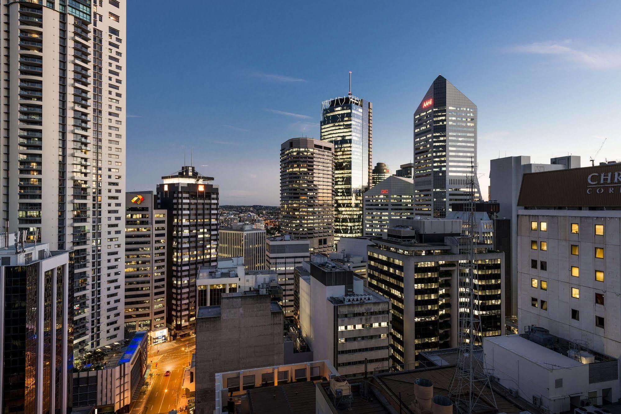 Oaks Brisbane Lexicon Suites ภายนอก รูปภาพ