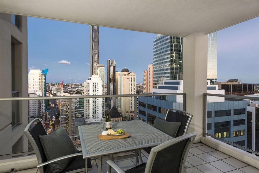 Oaks Brisbane Lexicon Suites ภายนอก รูปภาพ